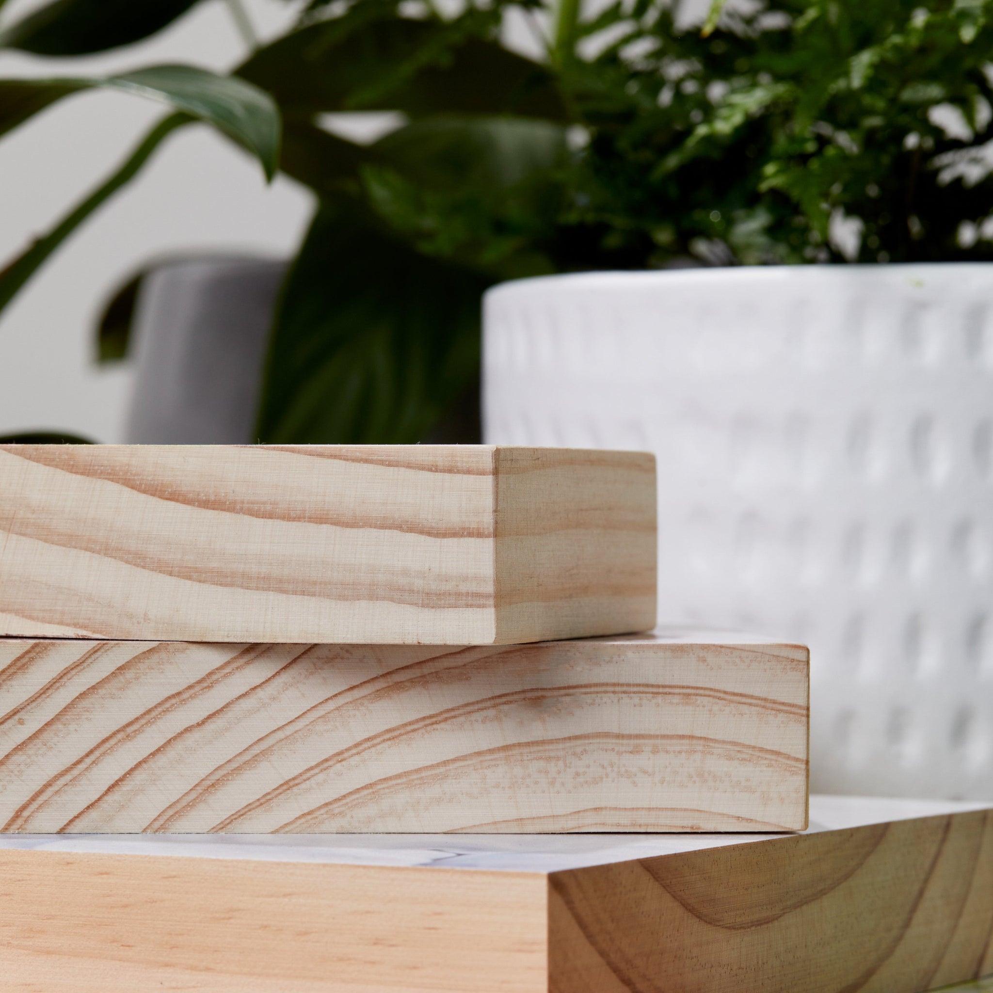 Bloc Carré en Bois de Pin